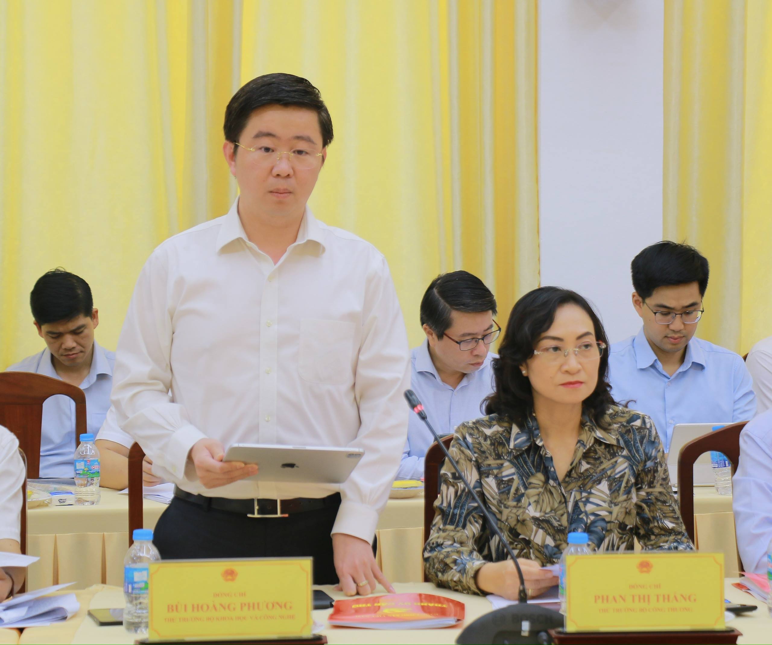 anh tin bai